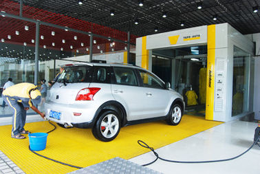 China Yellow Tunnel Car Wash System Brushed With Pneumatic Control System supplier