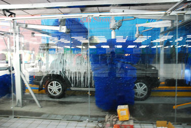 China Anti-Corrosion Aluminum Car Wash Equipment With Tripe Color Foam factory